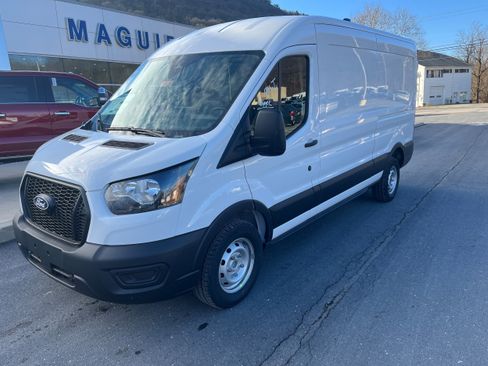 New 2026 Ford Transit 250 148 Medium Roof image 21