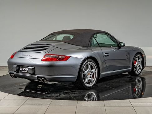 Used 2006 Porsche 911 Carrera S RWD image 8