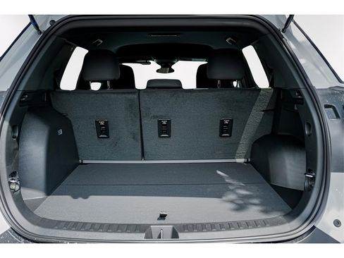 New 2026 GMC Terrain Elevation w/ Black Edition image 24