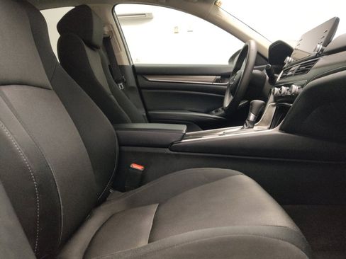 Used 2018 Honda Accord LX image 21