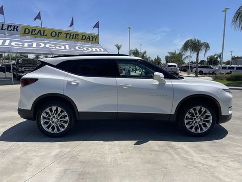 Used 2023 Chevrolet Blazer LT w/ LPO, Floor Liner Package FWD image 9