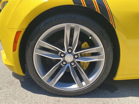 Certified 2017 Chevrolet Camaro LT w/ RS Package RWD image 9