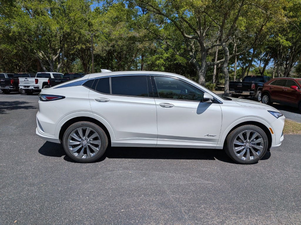 New 2026 Buick Envista Avenir FWD image 3