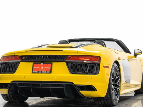 Used 2018 Audi R8 V10 AWD/4WD image 9