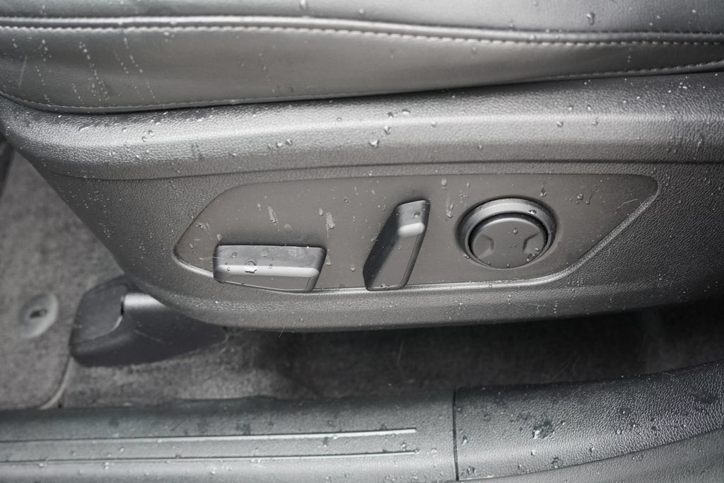 Certified 2022 Kia Sorento S AWD/4WD image 23