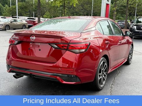 Certified 2025 Nissan Sentra SR FWD image 8