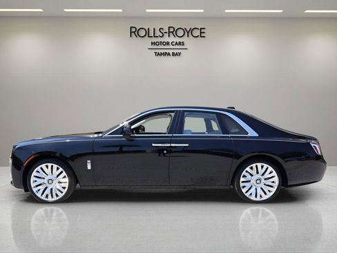New 2026 Rolls-Royce Ghost AWD/4WD image 3