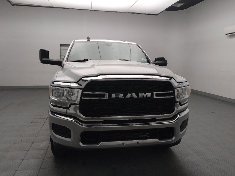 Used 2022 RAM 2500 Tradesman w/ Chrome Appearance Group AWD/4WD image 14