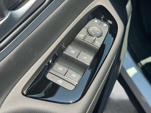 Used 2025 Nissan Murano SL w/ Cargo Package AWD/4WD image 16