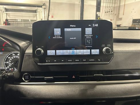 Used 2024 Mitsubishi Outlander SE Black Edition image 21