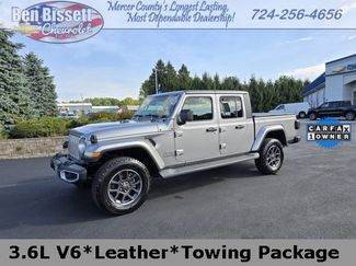 Used 2020 Jeep Gladiator Overland image 1