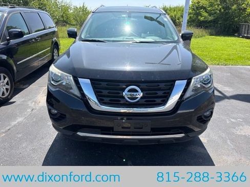 Used 2018 Nissan Pathfinder Platinum AWD/4WD image 10
