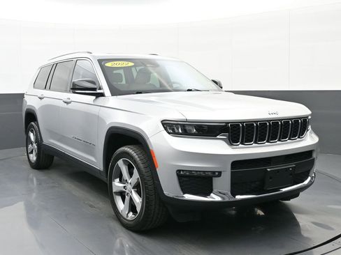 Used 2022 Jeep Grand Cherokee L Limited image 1