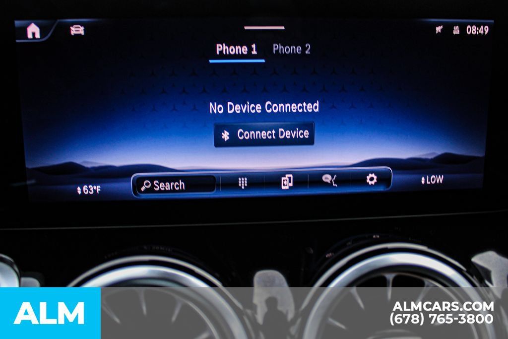 Used 2025 Mercedes-Benz GLB 250 image 35