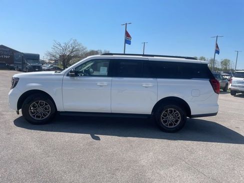 New 2026 Ford Expedition Max Active image 6