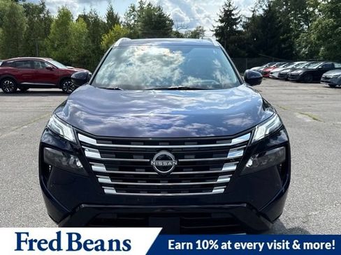 New 2026 Nissan Rogue Platinum w/ Platinum Premium Package AWD/4WD image 2