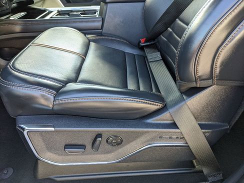 Certified 2024 Ford F250 Platinum image 24