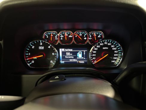 Used 2020 GMC Yukon XL SLT w/ Open Road Package AWD/4WD image 20