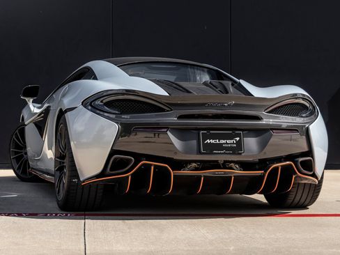Used 2016 McLaren 570S Coupe RWD image 7