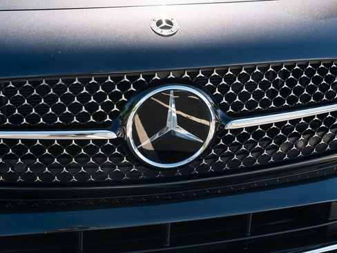 Used 2024 Mercedes-Benz CLE 300 4MATIC Coupe image 6