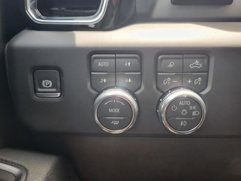 New 2026 GMC Sierra 1500 Denali w/ Denali Reserve Package AWD/4WD image 21