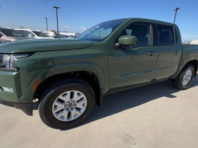 Used 2024 Nissan Frontier SV w/ SV Convenience Package