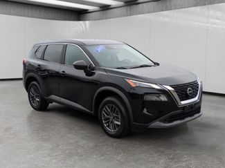 Used 2023 Nissan Rogue S FWD video 1