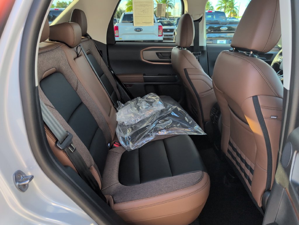 New 2026 Ford Bronco Sport Outer Banks w/ Outer Banks Tech Package+ AWD/4WD image 15
