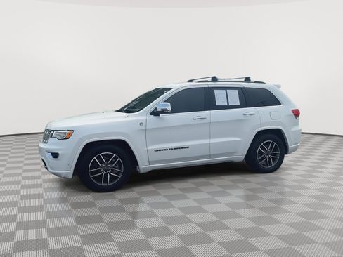 Used 2021 Jeep Grand Cherokee Overland AWD/4WD image 4