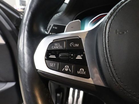 Used 2022 BMW M550i xDrive AWD/4WD image 29