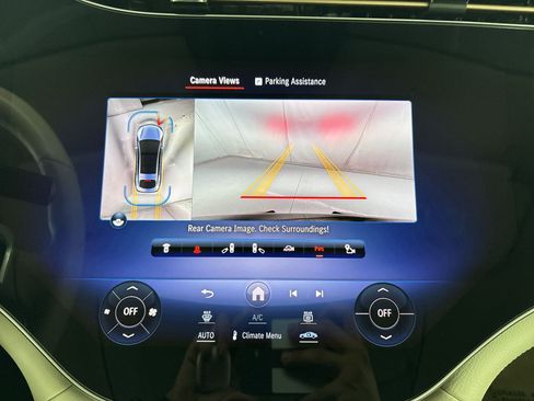 Certified 2022 Mercedes-Benz EQS 580 4MATIC Sedan image 25