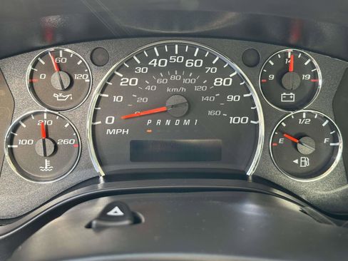 New 2025 Chevrolet Express 3500 w/ Power Convenience Package image 26