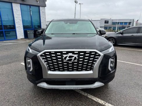 Used 2022 Hyundai Palisade SE image 2
