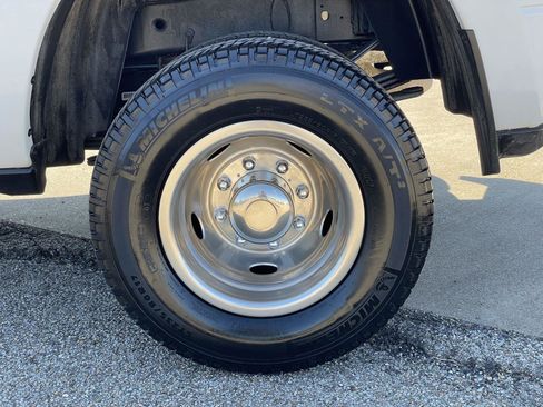 Used 2024 RAM 3500 Big Horn image 48