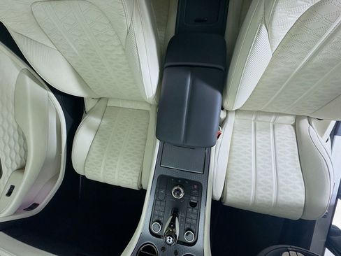 Used 2025 Bentley Continental GT Speed AWD/4WD image 23
