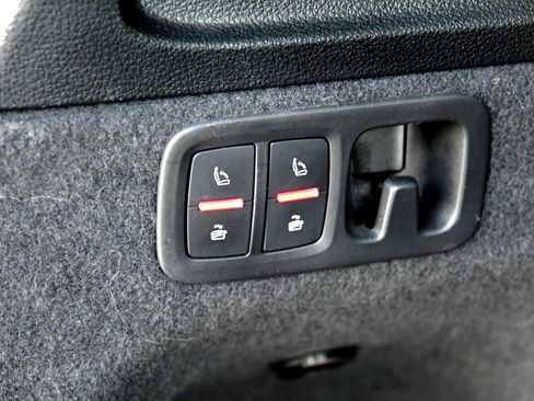 Used 2021 Audi Q7 3.0T Premium Plus image 36