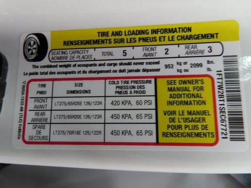 Used 2025 Ford F250 Platinum image 62