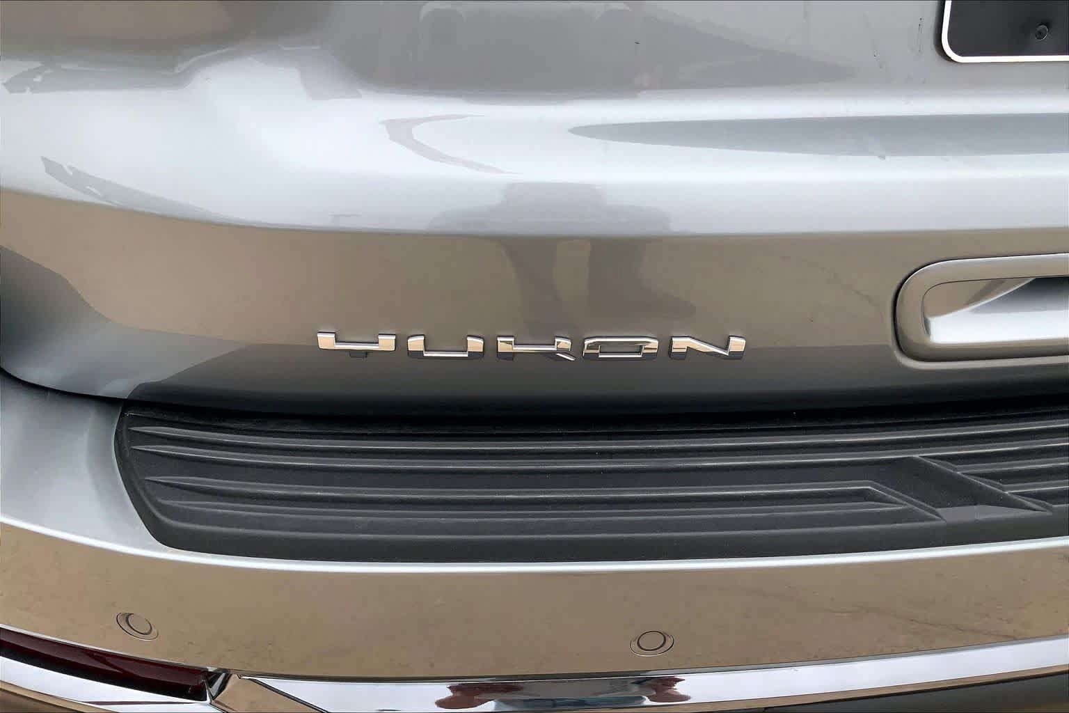 Used 2025 GMC Yukon Denali Ultimate AWD/4WD image 30