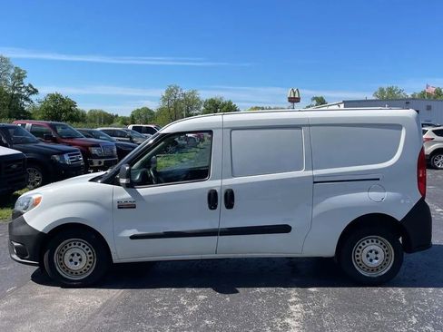 Used 2021 RAM ProMaster City Tradesman FWD image 3