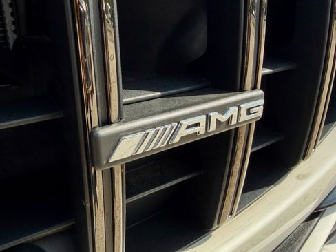 Used 2024 Mercedes-Benz AMG GT 43 image 59