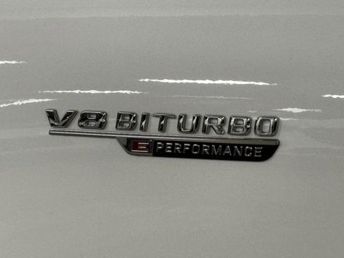 New 2024 Mercedes-Benz S 63 AMG S image 17