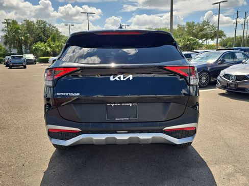 Certified 2024 Kia Sportage EX FWD image 7