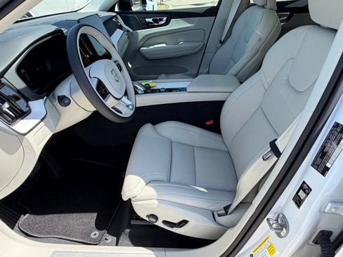 New 2026 Volvo XC60 B5 Ultra w/ Protection Package Premier AWD/4WD image 20