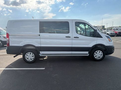 Used 2025 Ford Transit 250 Low Roof w/ Exterior Upgrade Package RWD image 2