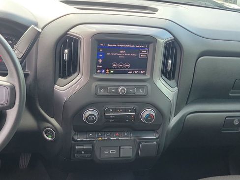 Certified 2023 Chevrolet Silverado 1500 Custom w/ LPO, Dark Essentials Package image 20