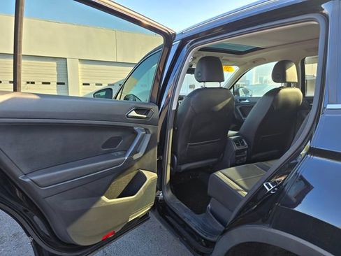 Used 2018 Volkswagen Tiguan S AWD/4WD image 16