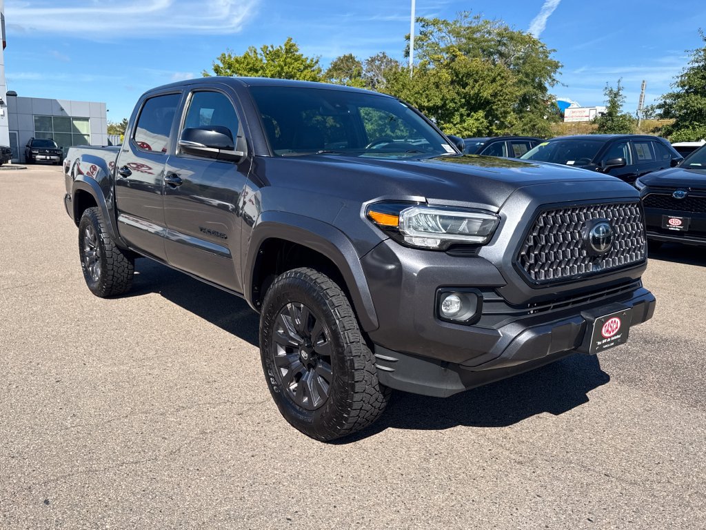 Used 2021 Toyota Tacoma Limited w/ Nightshade Package AWD/4WD image 9