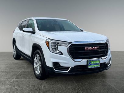 Used 2024 GMC Terrain SLE