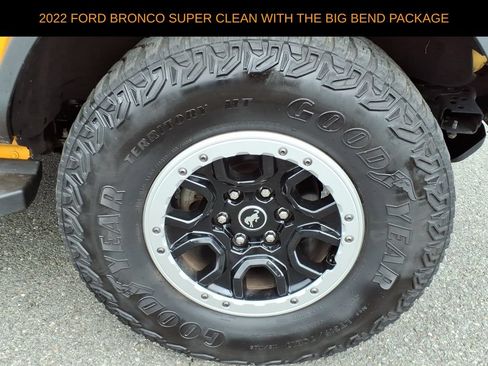 Used 2022 Ford Bronco Big Bend w/ Sasquatch Package AWD/4WD image 5