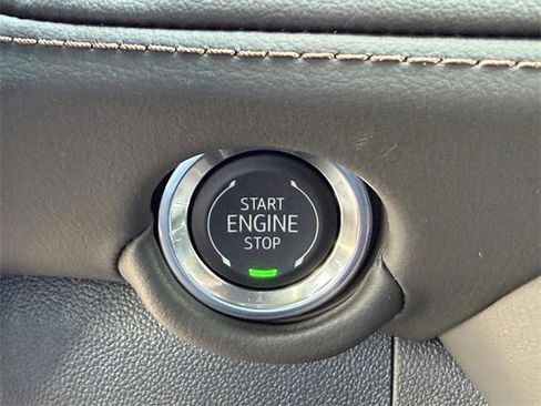 New 2026 Chevrolet Suburban High Country image 25